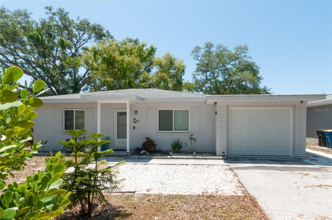 1253 Union St., Clearwater, FL 33755