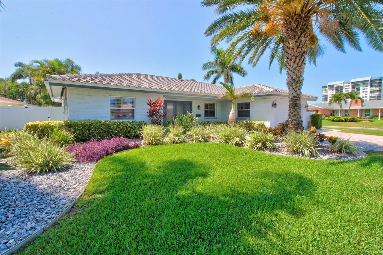 8094 12th Ave., St Petersburg, FL 33707