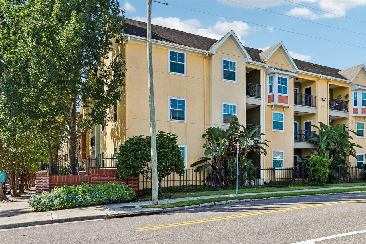 1810 E Palm Ave. #5322, Tampa, FL 33605