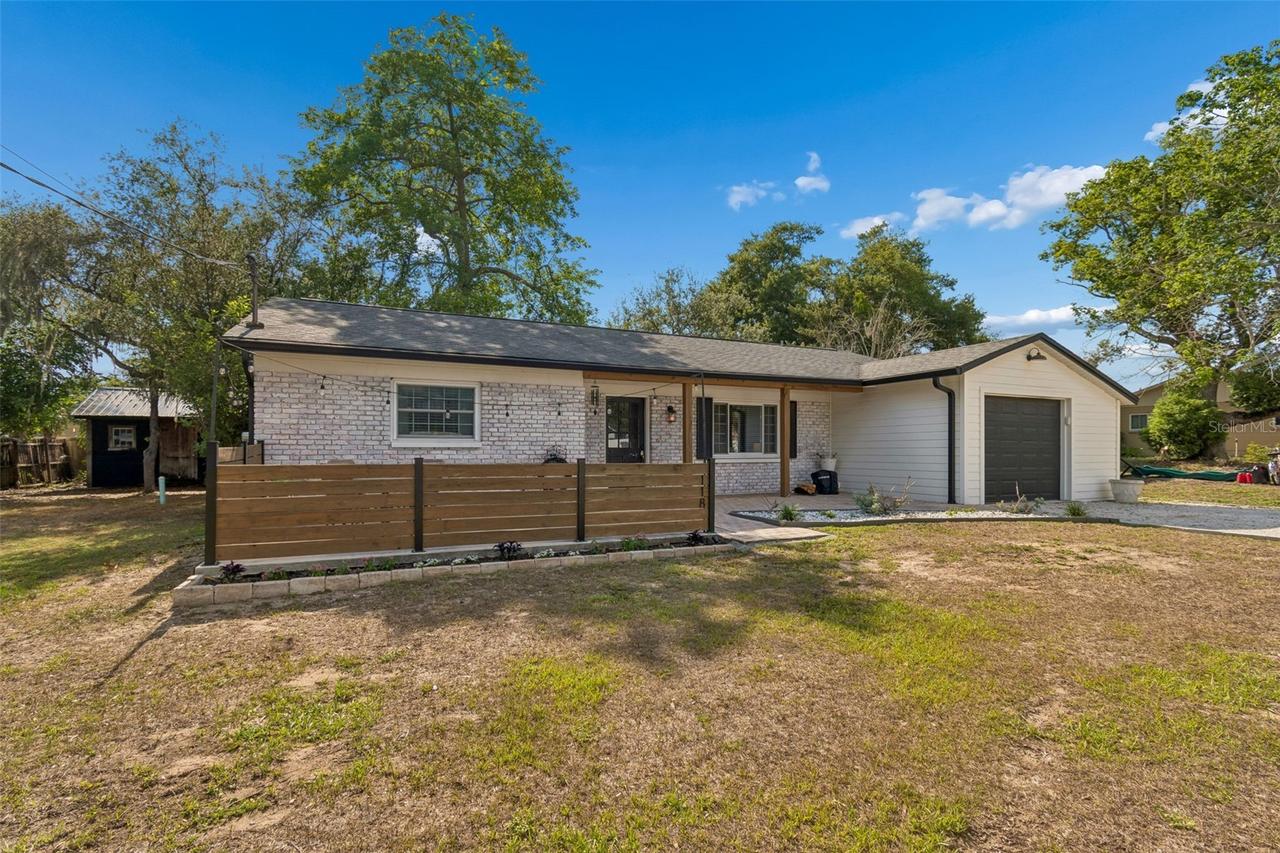 118 Horst Rd., Brandon, FL 33510