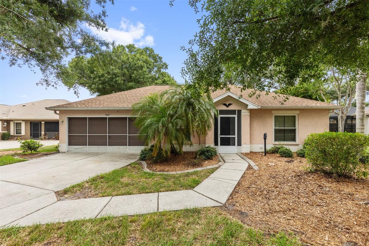 1414 Bluewater Dr., Sun City Center, FL 33573