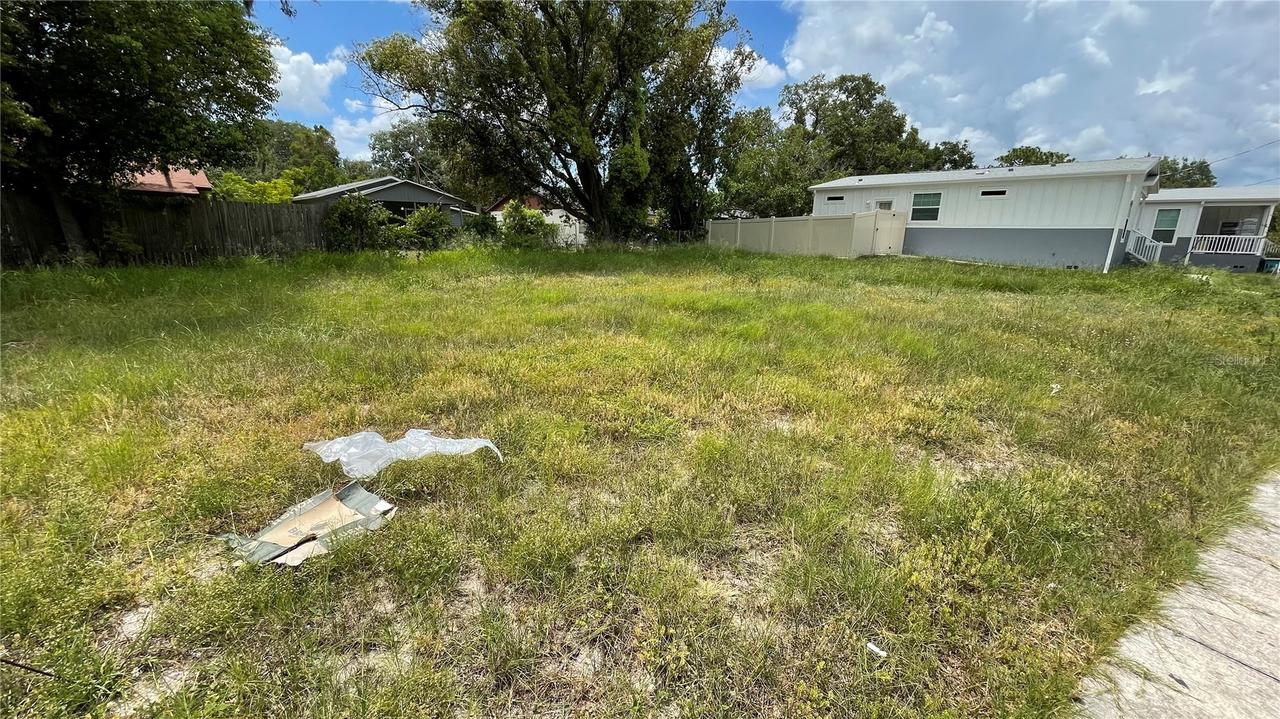 7016 N 40th St., Tampa, FL 33604