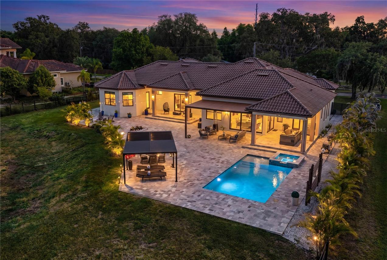 3317 Crenshaw Lake Rd., Lutz, FL 33548