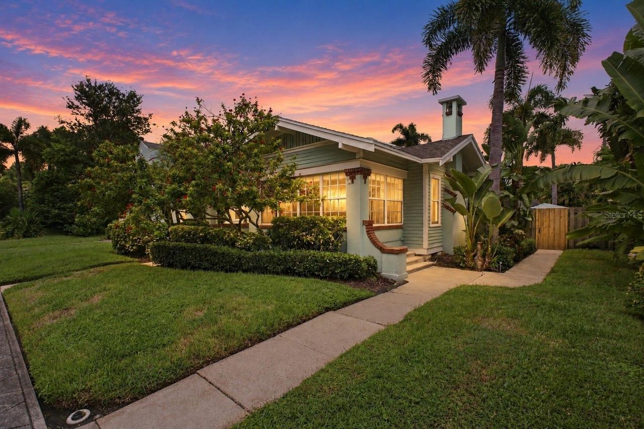 345 10th Ave., St Petersburg, FL 33701