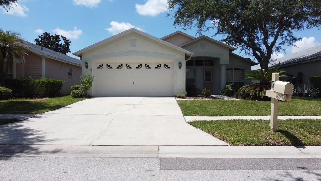 18014 Arbor Crest Dr., Tampa, FL 33647