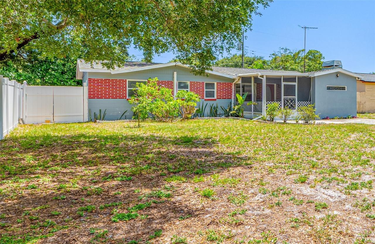 3748 15th Ave., Largo, FL 33771