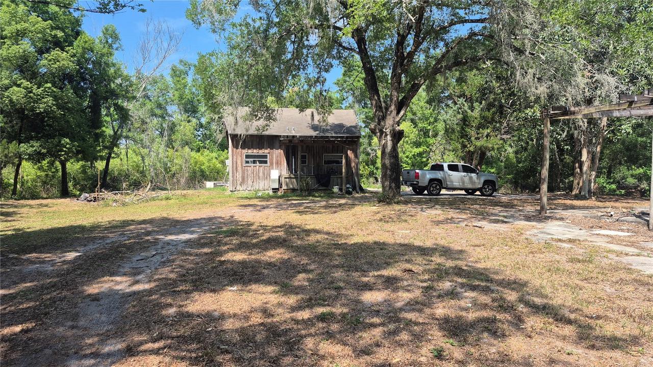 12858 Hialeah Ave., New Port Richey, FL 34654