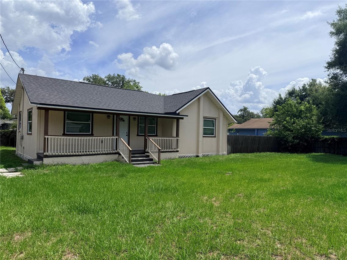1002 E Bougainvillea Ave., Tampa, FL 33612