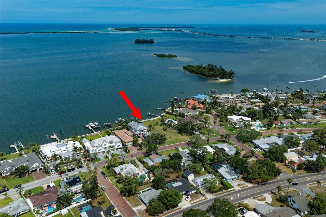 1768 Santa Barbara Dr., Dunedin, FL 34698
