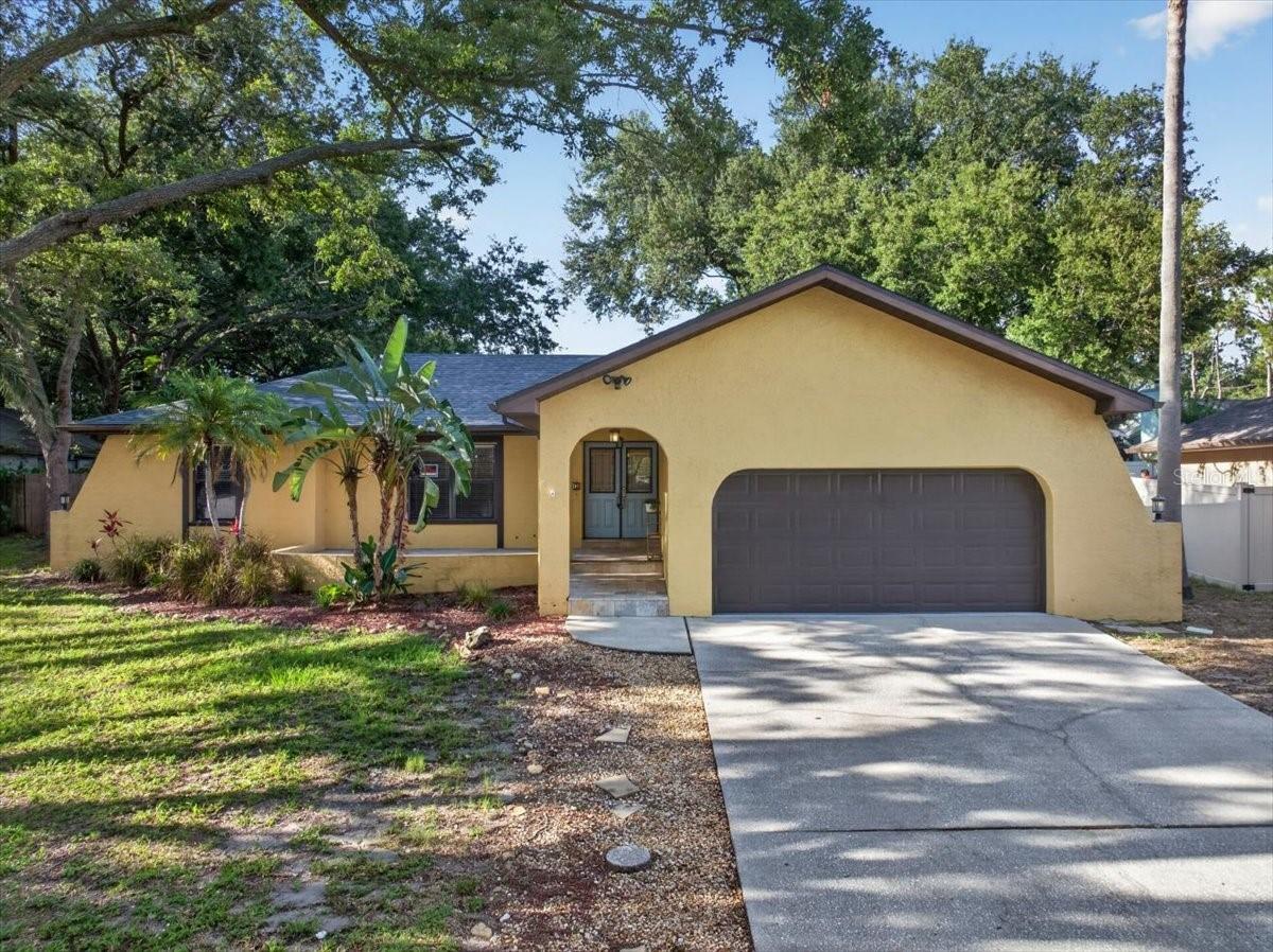 2883 Mandarin Pl., Palm Harbor, FL 34684