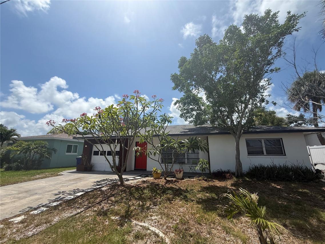 414 86th Ave., St Pete Beach, FL 33706