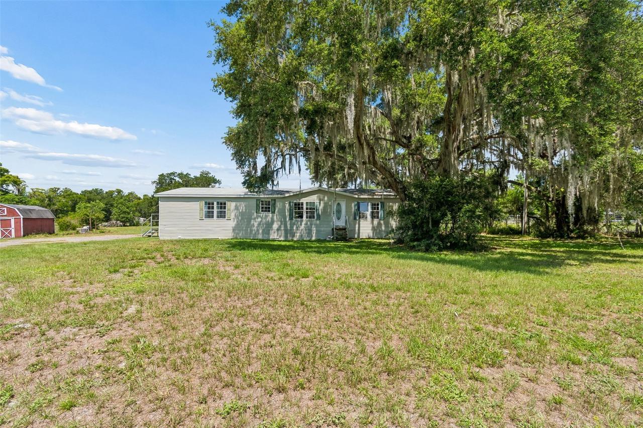 5411 Pless Rd., Plant City, FL 33565
