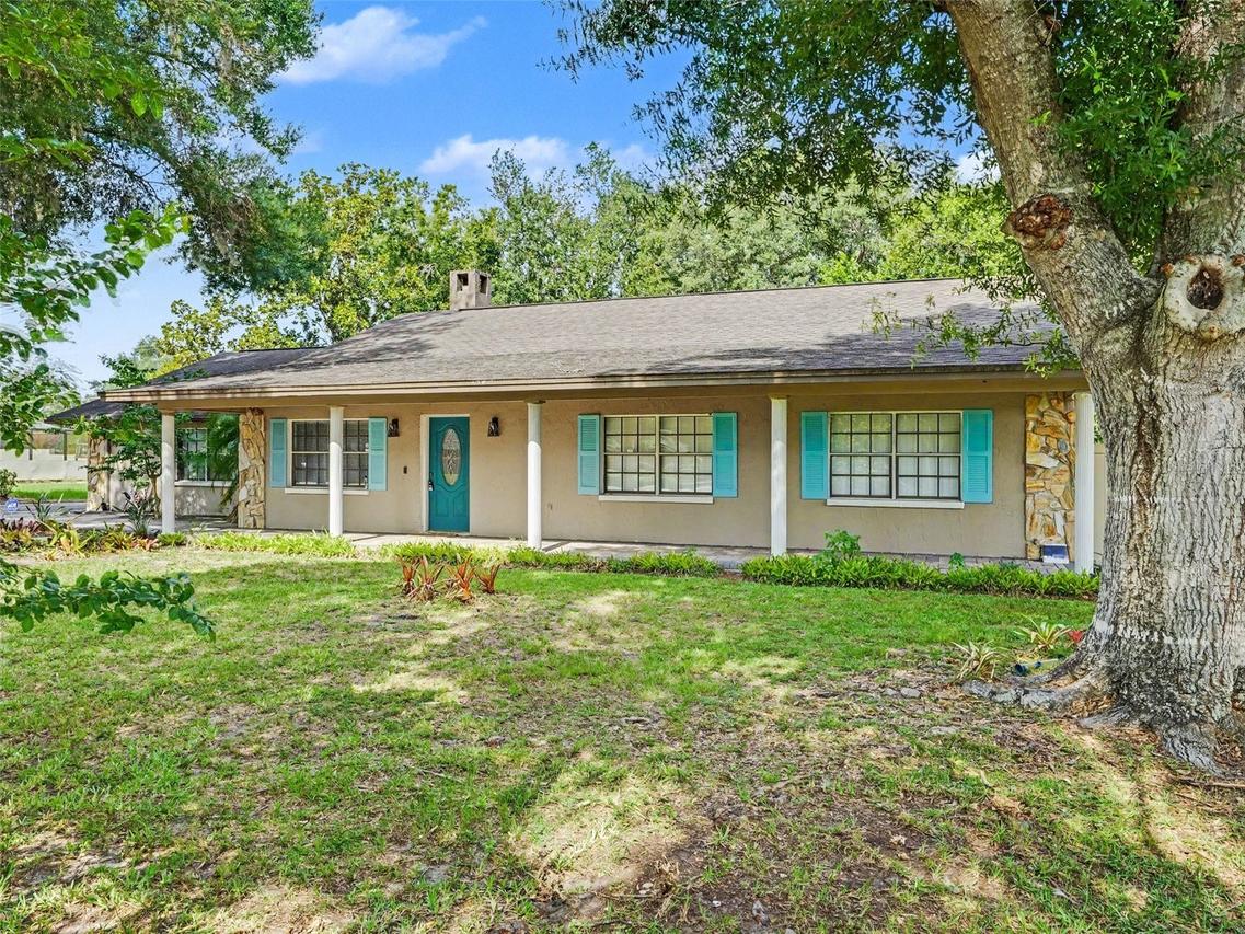 928 Timbergreen Dr., Lakeland, FL 33809