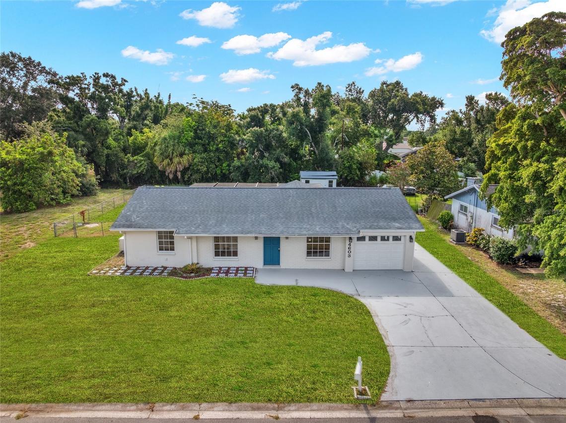 4603 Atlantic Ave., Sarasota, FL 34233