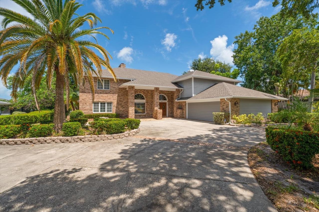 220 Harbor View Ln., Largo, FL 33770
