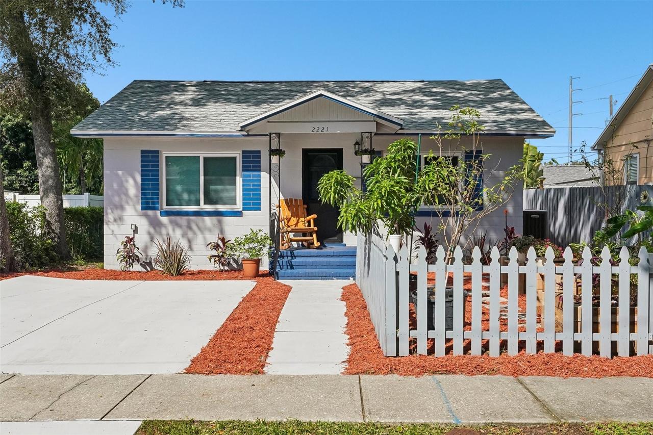 2221 8th Ave., St Petersburg, FL 33713