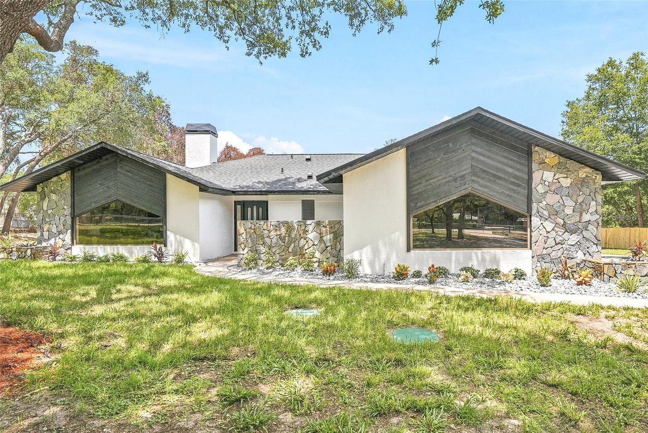 18815 Gracie Lee St., Spring Hill, FL 34610