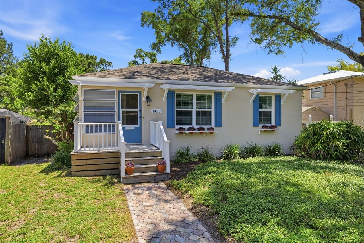 1423 E Henry Ave., Tampa, FL 33604