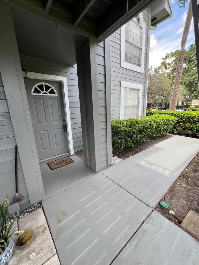 11940 Skylake Pl. #11940-A, Temple Terrace, FL 33617