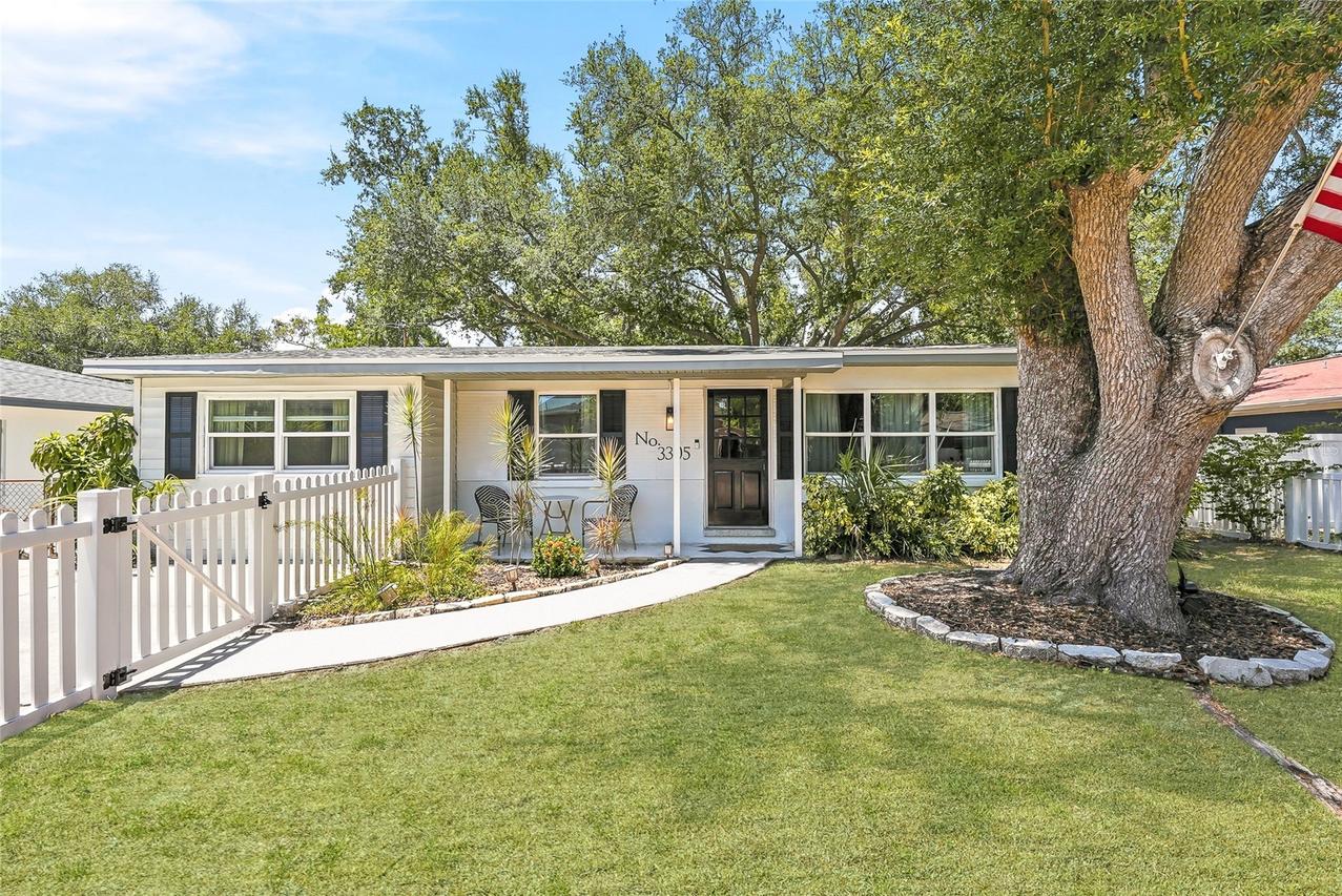 3305 W Ballast Point Blvd., Tampa, FL 33611