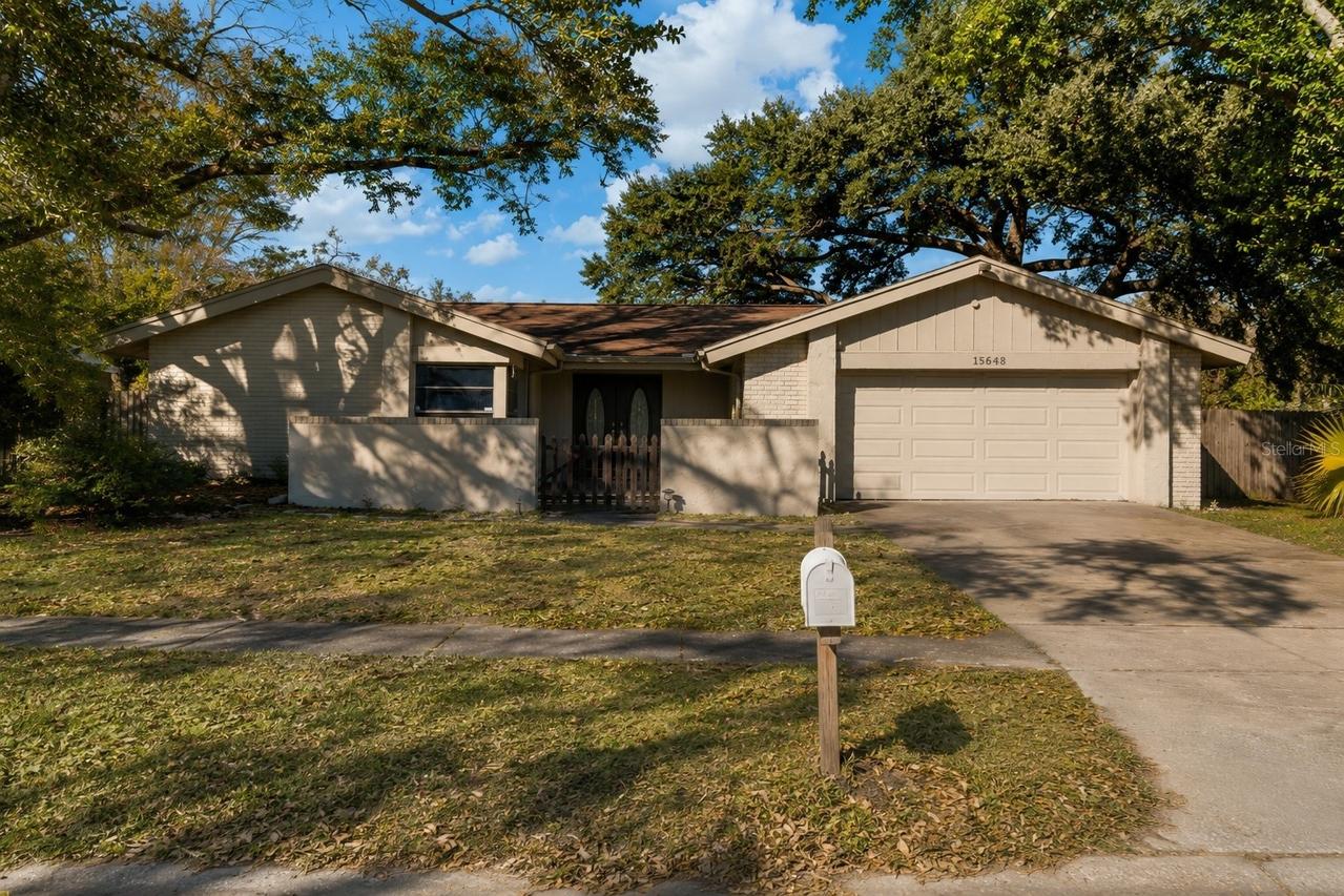 15648 Bear Creek Dr., Tampa, FL 33624
