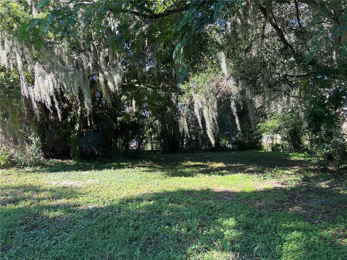 1444 Kettles Ave., Lakeland, FL 33805