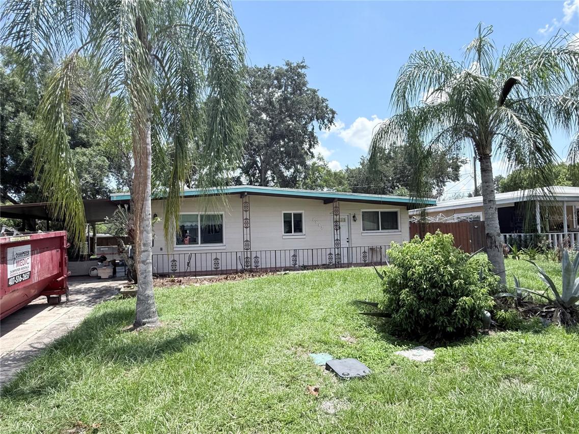 2332 W Oak St., Kissimmee, FL 34741