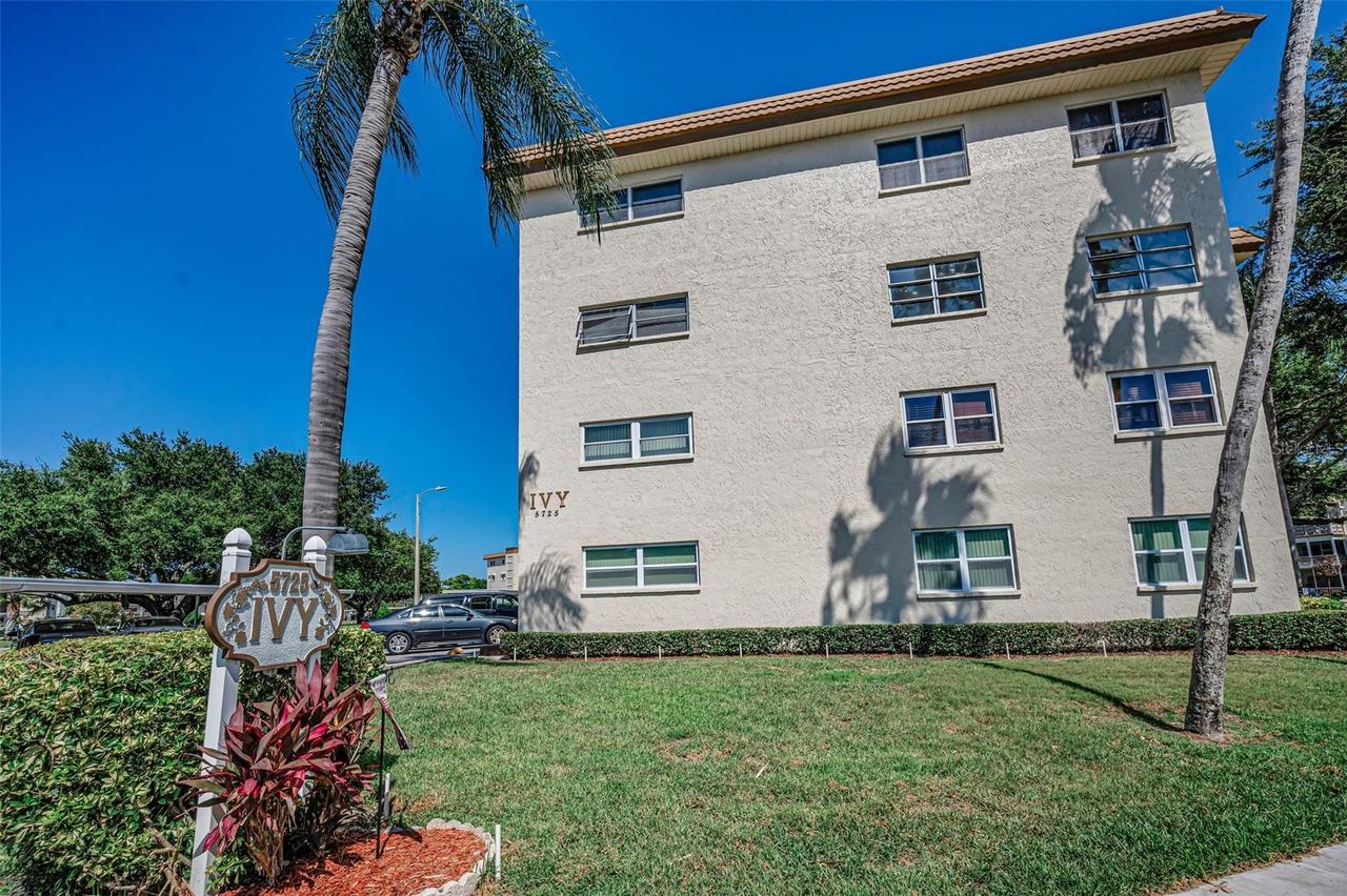 5725 80th St. #315, St Petersburg, FL 33709
