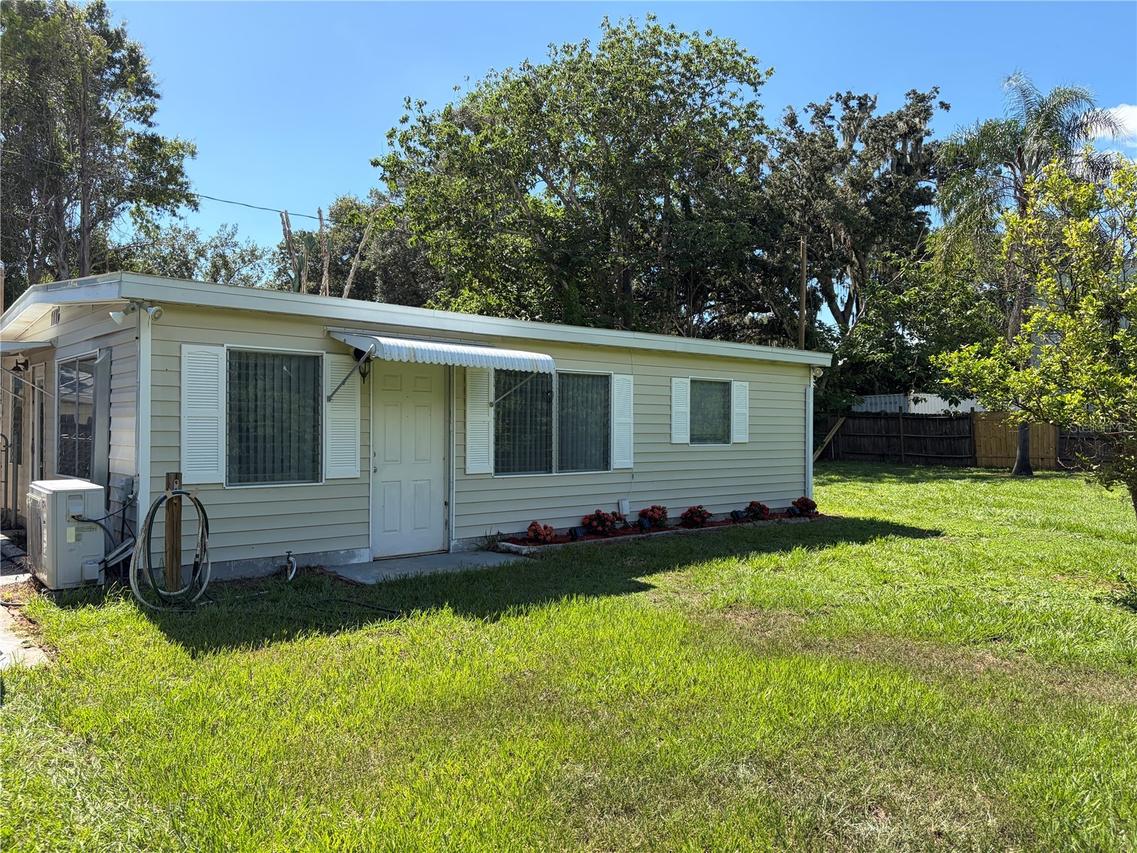 504 5th St., Valrico, FL 33594