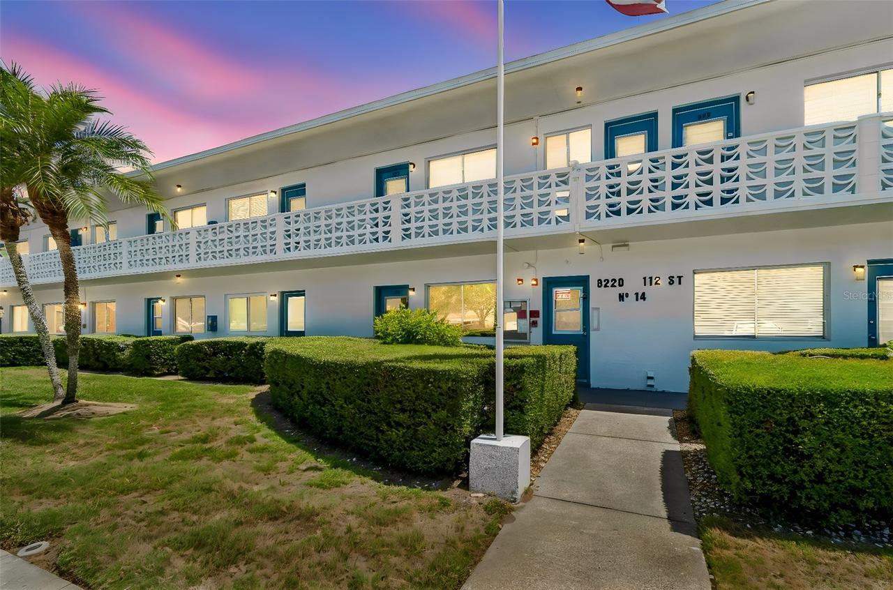 8220 112th St. #106, Seminole, FL 33772