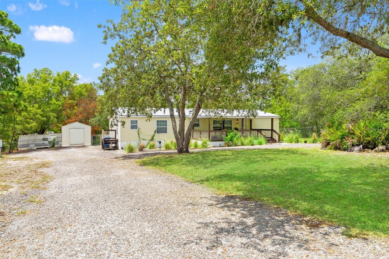 7876 Ridge Rd., Weeki Wachee, FL 34613