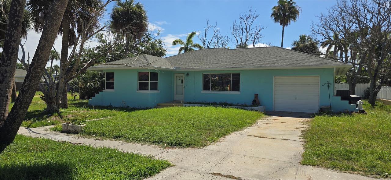 835 Bruce Ave., Clearwater Beach, FL 33767