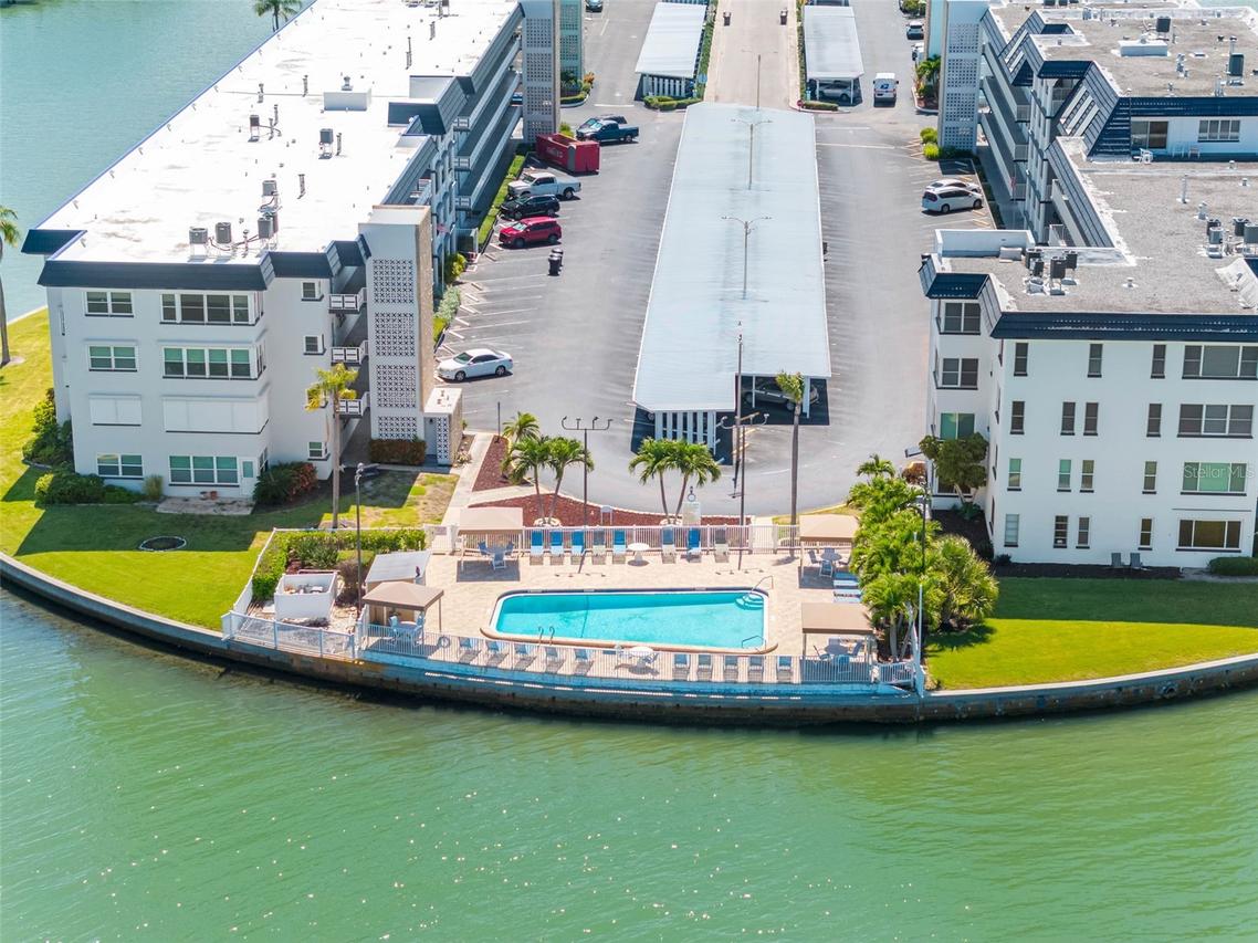 5940 30th Ave. #301, Gulfport, FL 33707