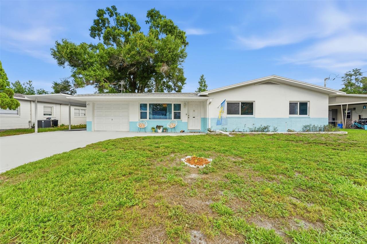 2111 W Minnehaha St., Tampa, FL 33604