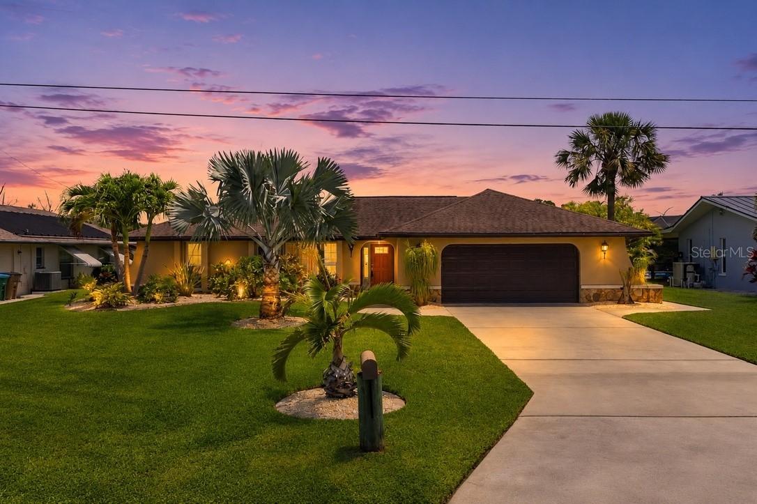 2218 Coral Point Dr., Cape Coral, FL 33990