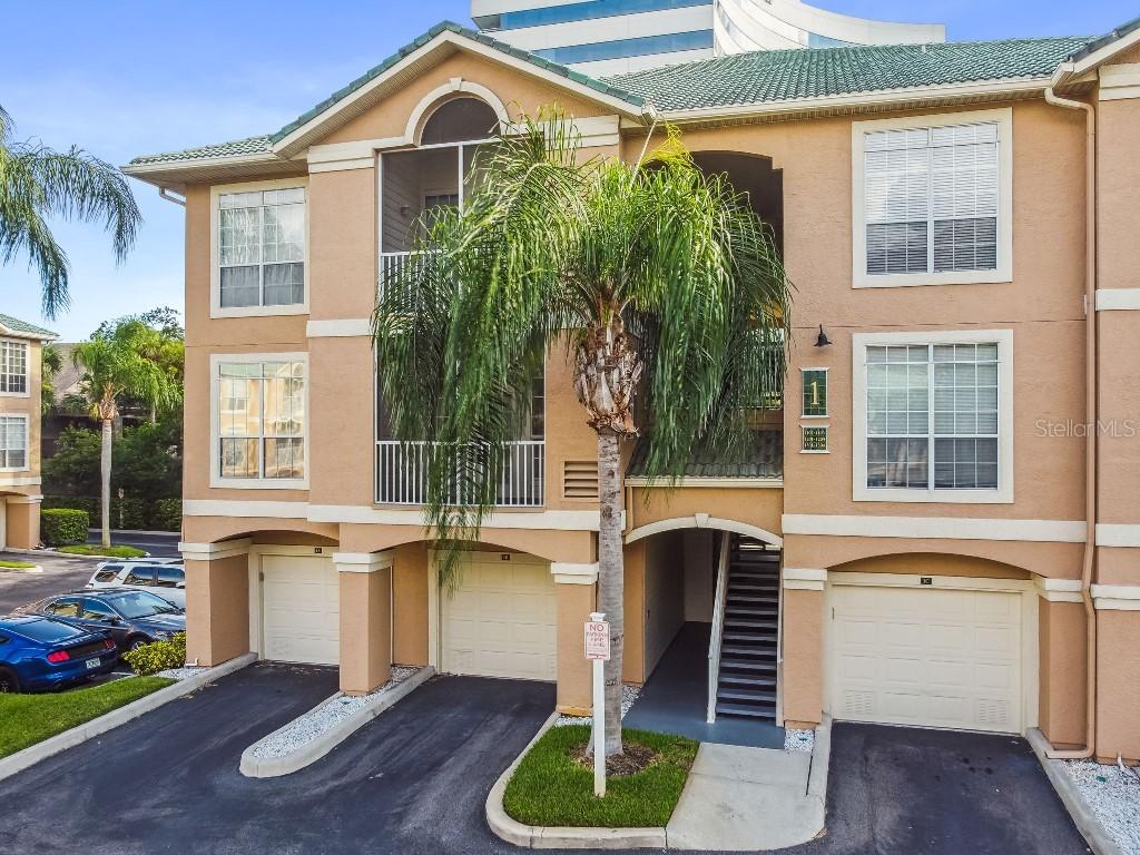 1201 Bay Club Cir., Tampa, FL 33607
