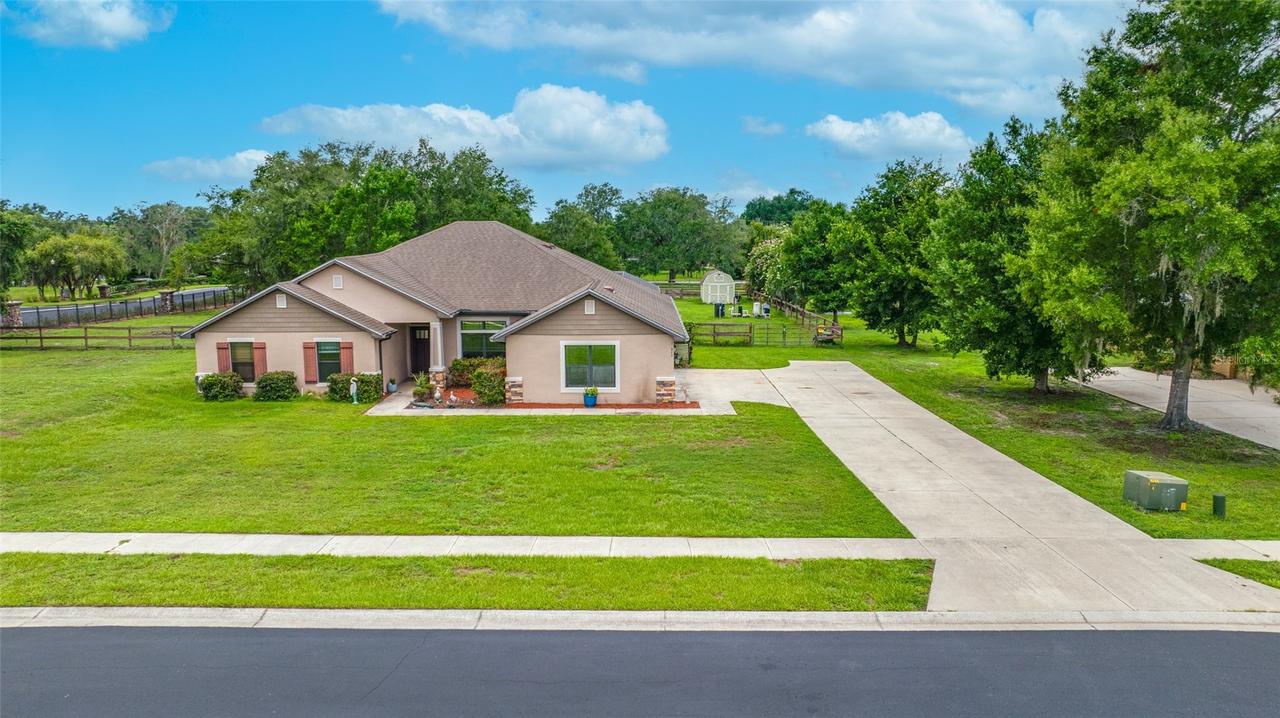 14311 Hill Country Ln., Dade City, FL 33525