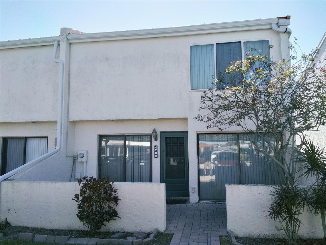 4209 Fogcutter Ct., Tampa, FL 33615