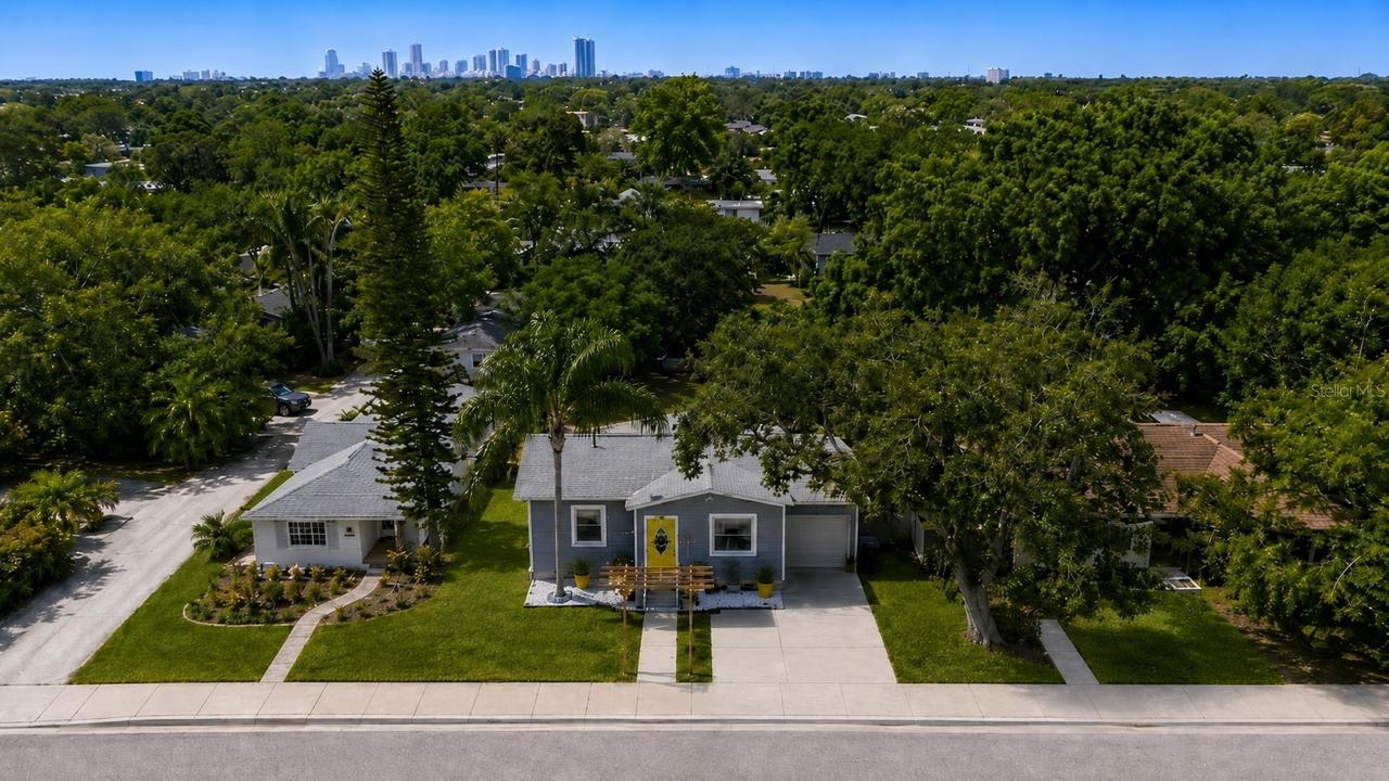 726 38th Ave., St Petersburg, FL 33704