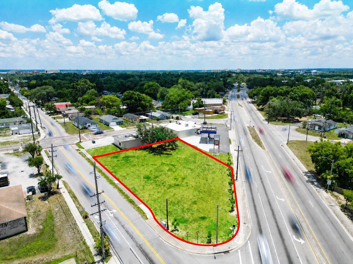10th St., Lakeland, FL 33805