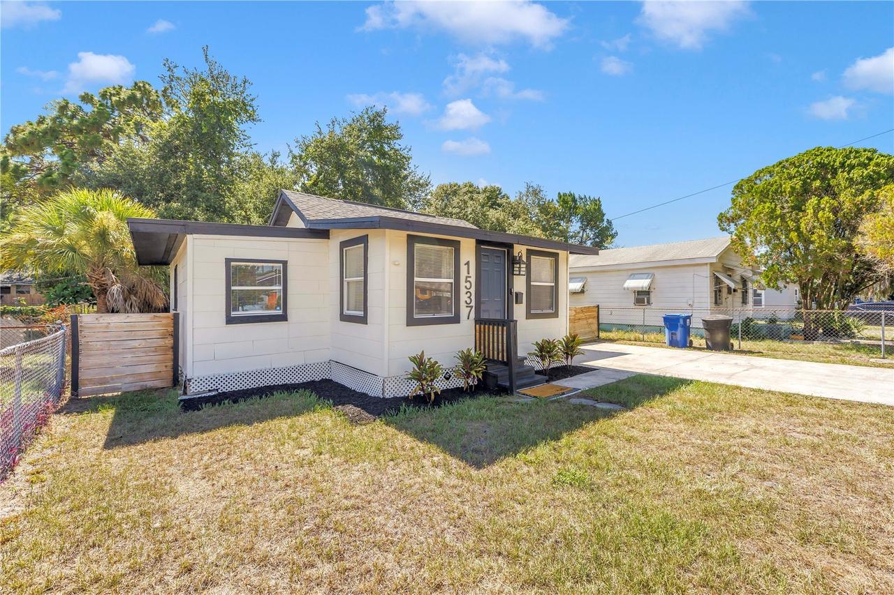 1537 39th St., St Petersburg, FL 33711