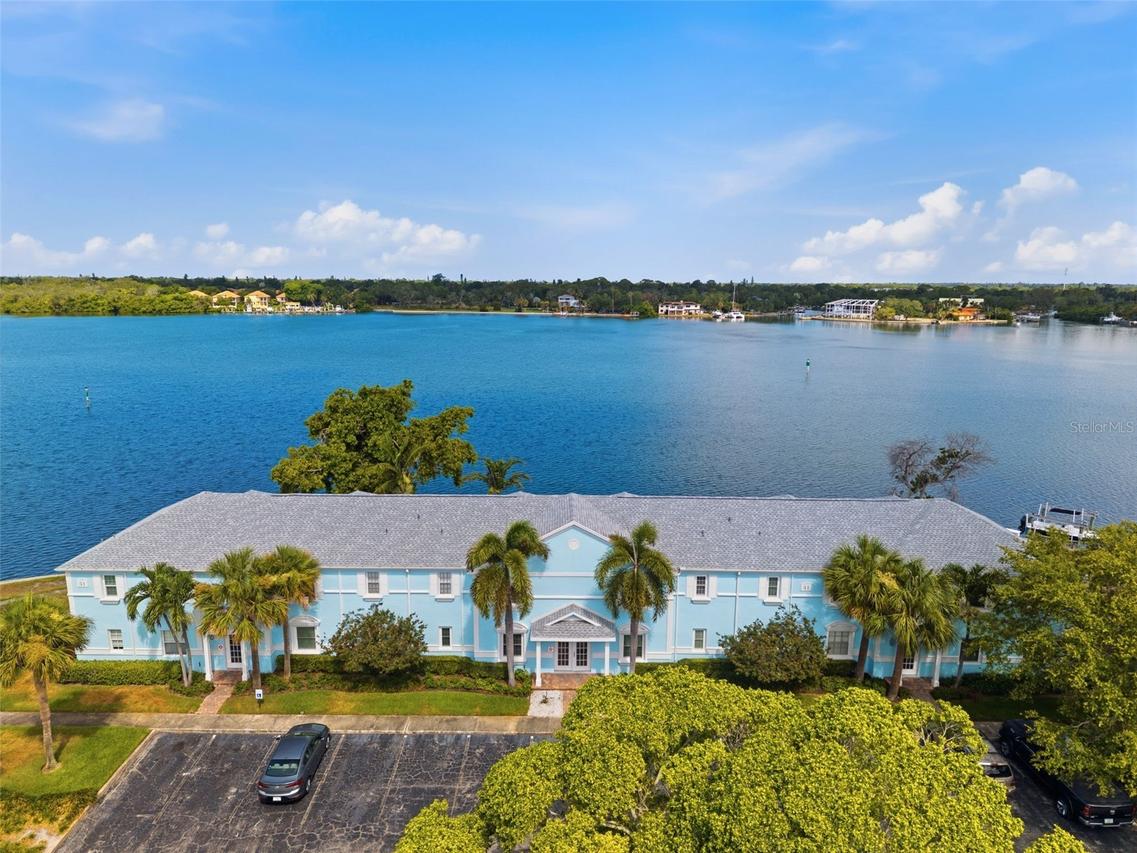 5117 Salmon Dr. #B, St Petersburg, FL 33705