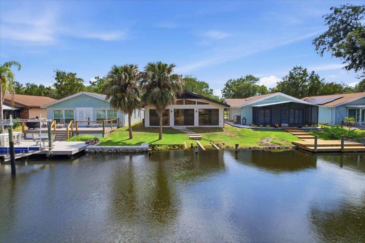 11621 W Riverhaven Dr., Homosassa, FL 34448