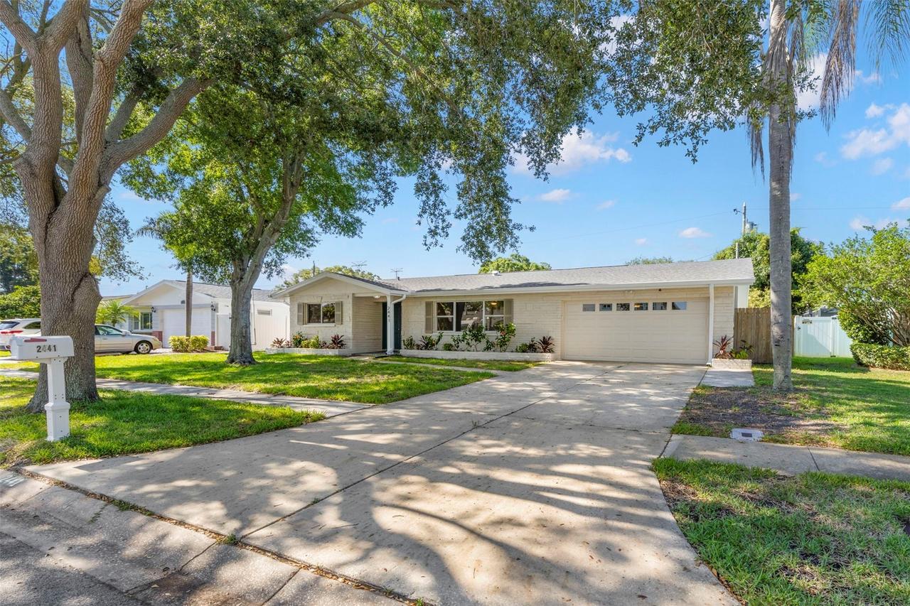 2441 Fairbanks Dr., Clearwater, FL 33764