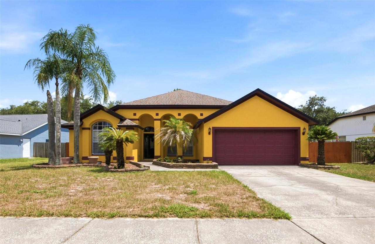 9602 Sunnyoak Dr., Riverview, FL 33569