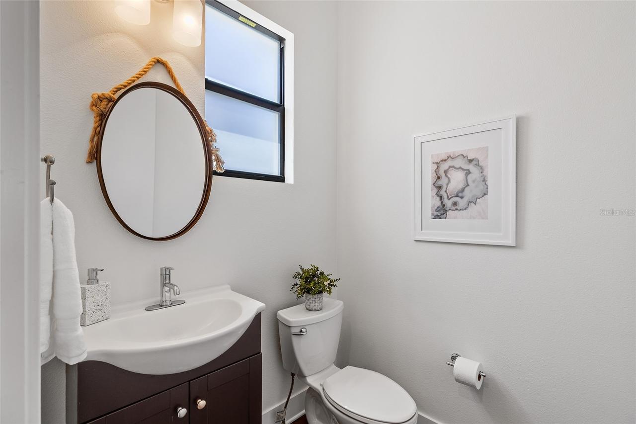 130 8th St., St Petersburg, FL 33701
