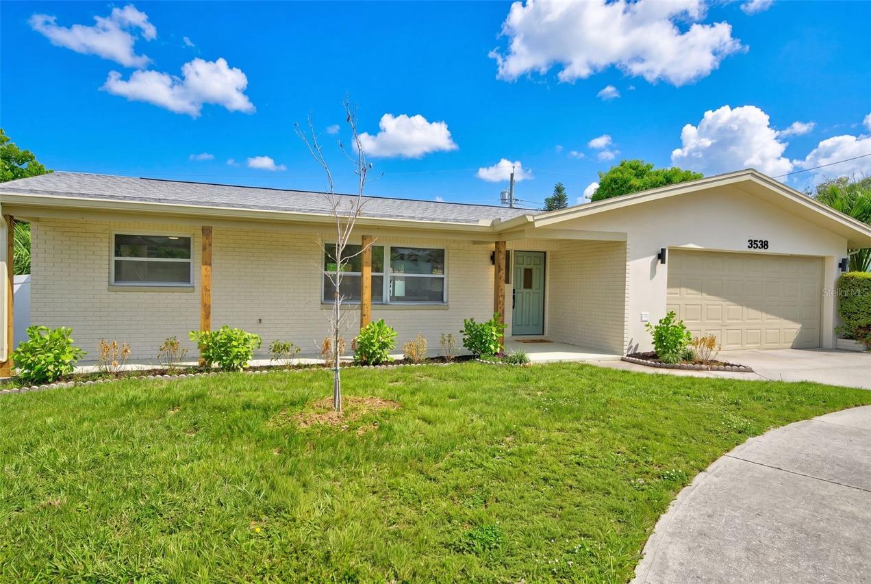 3538 Shady Bluff Dr., Largo, FL 33770