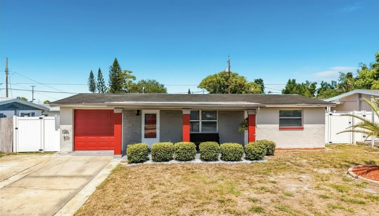 2019 Hess Dr., Holiday, FL 34691