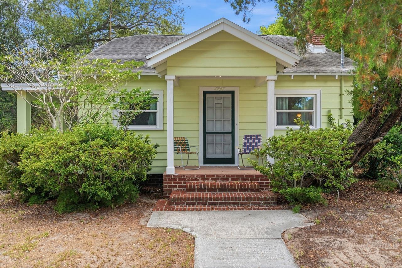 1747 Apache Tr., Clearwater, FL 33755