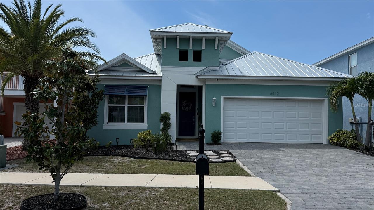 6412 Grenada Island Ave., Apollo Beach, FL 33572